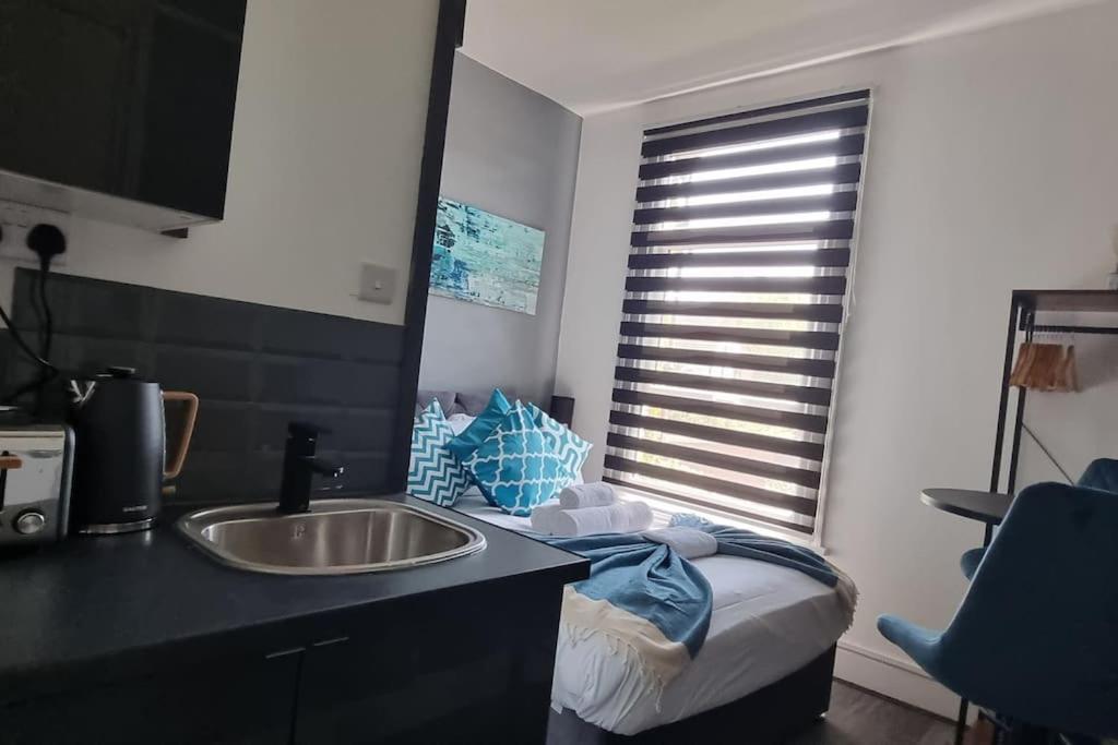 Modern 1Bedroom Studio In London Center Extérieur photo